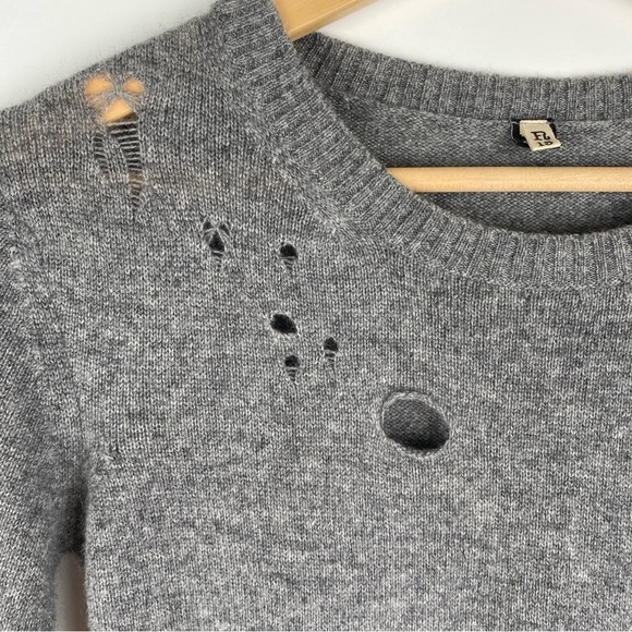 R13 Shrunken Distressed Cashmere Sweater Grey - Picture 3 of 13